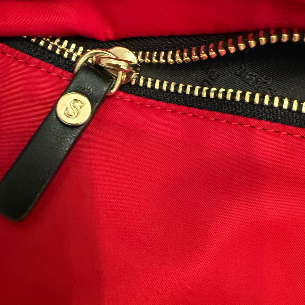 Red Sattache Crossbody Bag - Picture 9 of 16